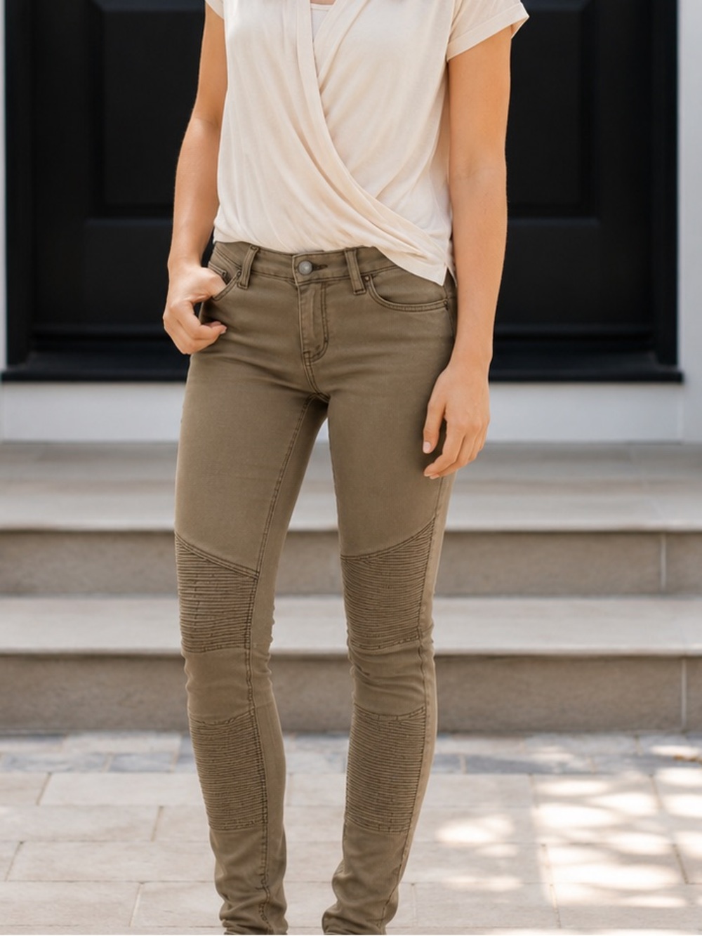 DL1961 Girl's Olive Moto Jeans size 10
